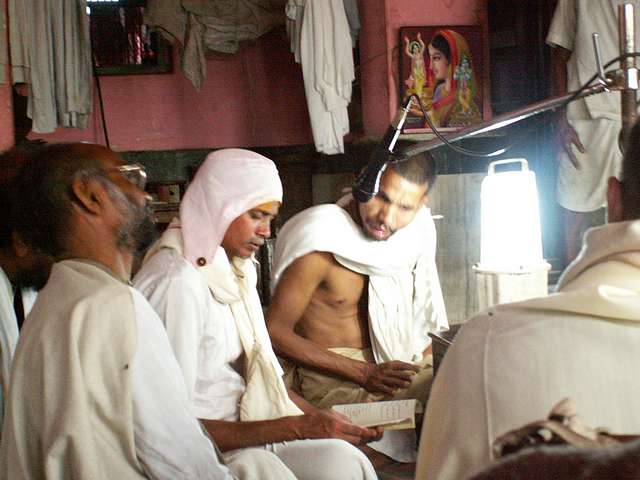 Tinkudi Baba's adhivas-kirtan